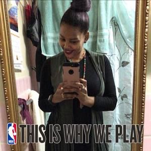 Meet your Posher, Ana